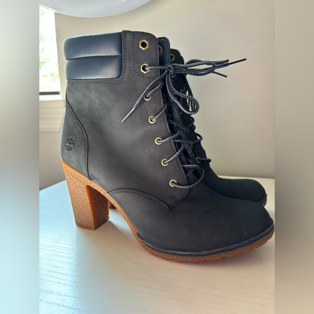 Timberland Women's blue Heeled Boots